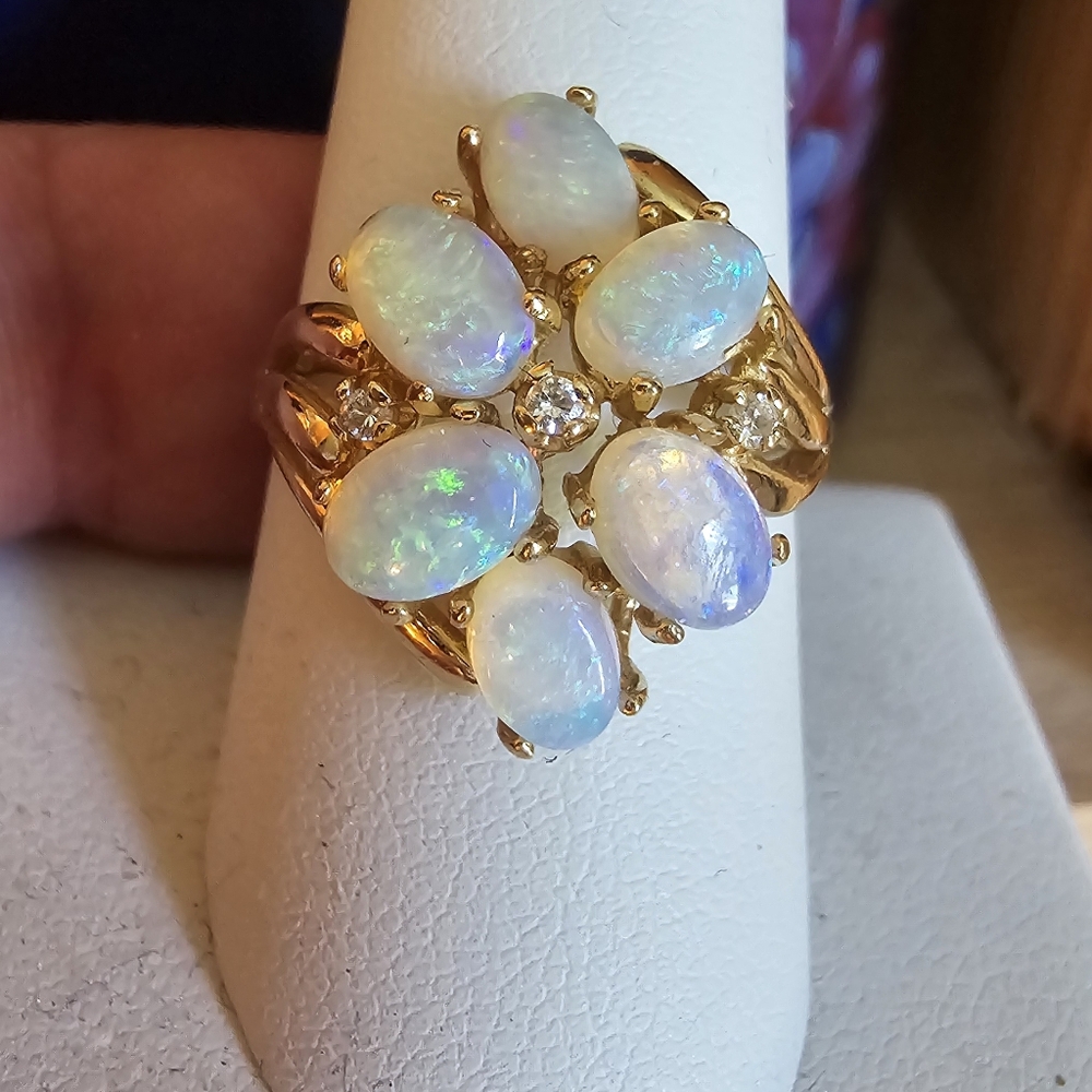 14kt Yellow Gold Ring